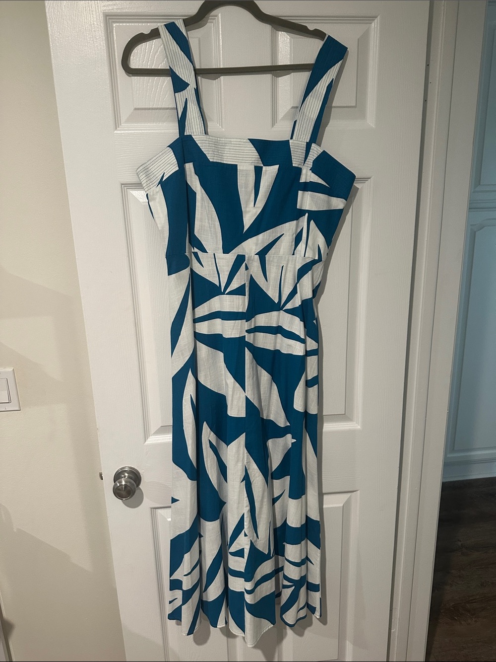 Mister Zimi Teal and White Abstract Print Midi Dress